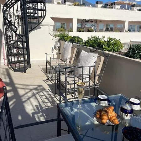 Guadalpin Penthouse