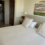 Guadalpin Penthouse Апартаменты