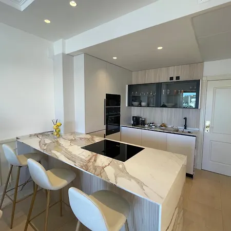 Guadalpin Penthouse 马尔韦利亚