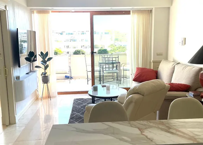 Guadalpin Penthouse Lägenhet Marbella