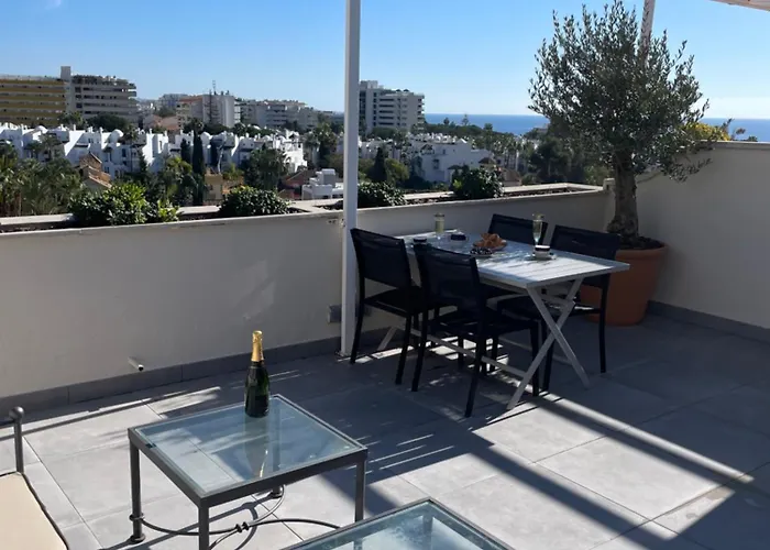 Lägenhet Guadalpin Penthouse *